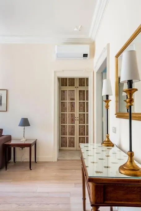 Il Giardino Garden View Apartment Milan Italy