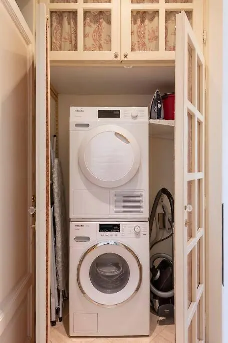 Il Giardino Garden View Apartment ميلان إيطاليا