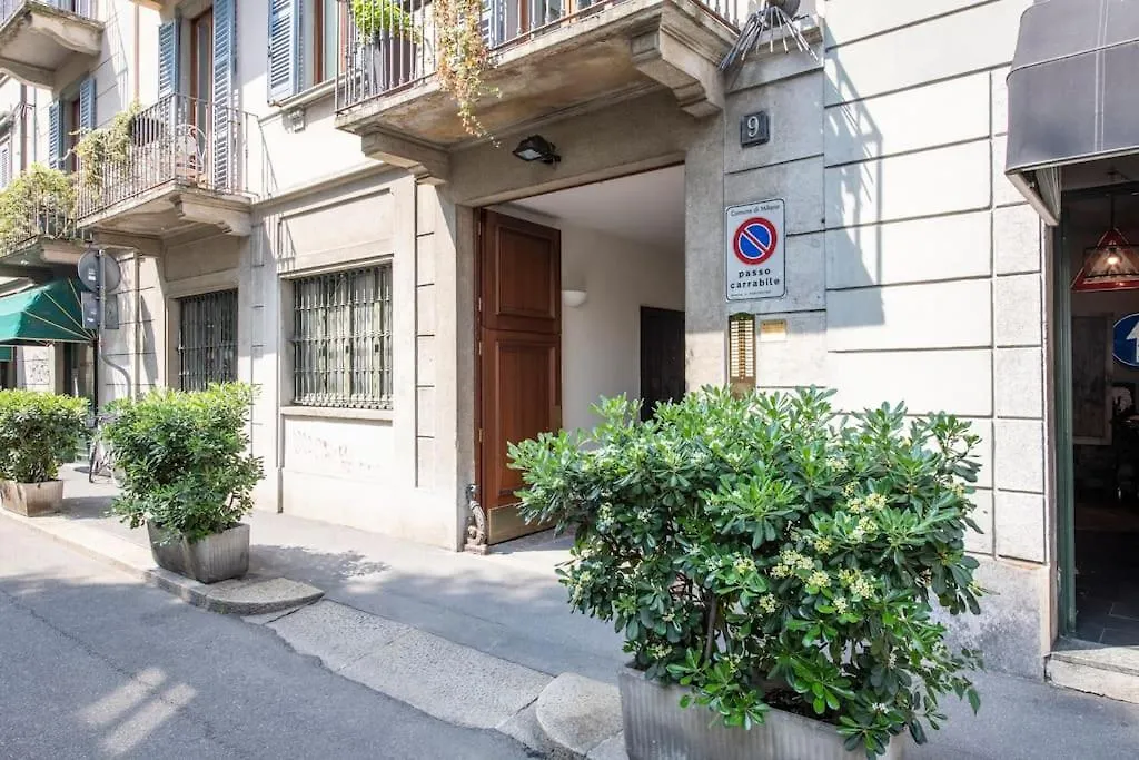 Il Giardino Garden View Apartment contacts