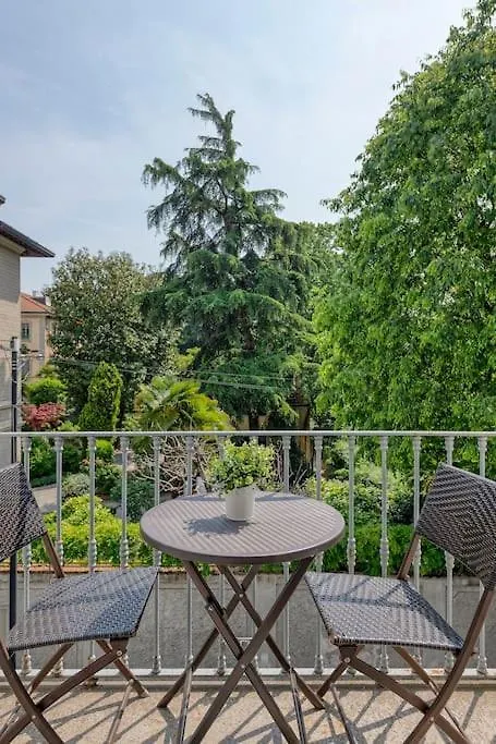 Il Giardino Garden View Apartment Milan